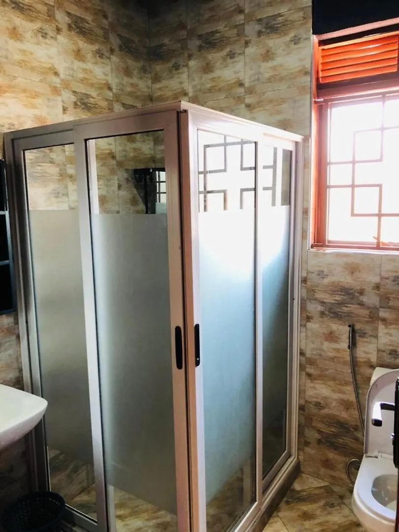 Ahmed Homes كامبالا